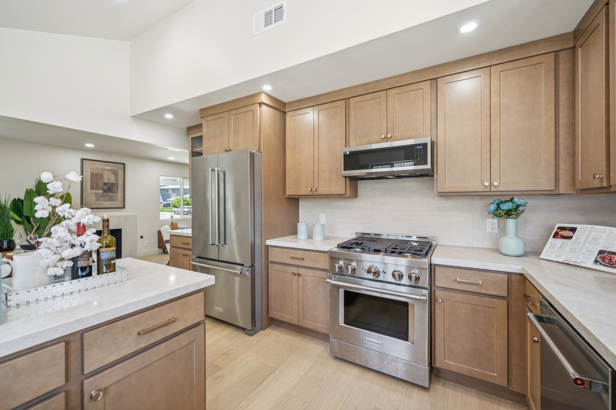 20 1601 Ruth Dr Pleasant Hill CA 94523 USA-Kitchen-DSC00895