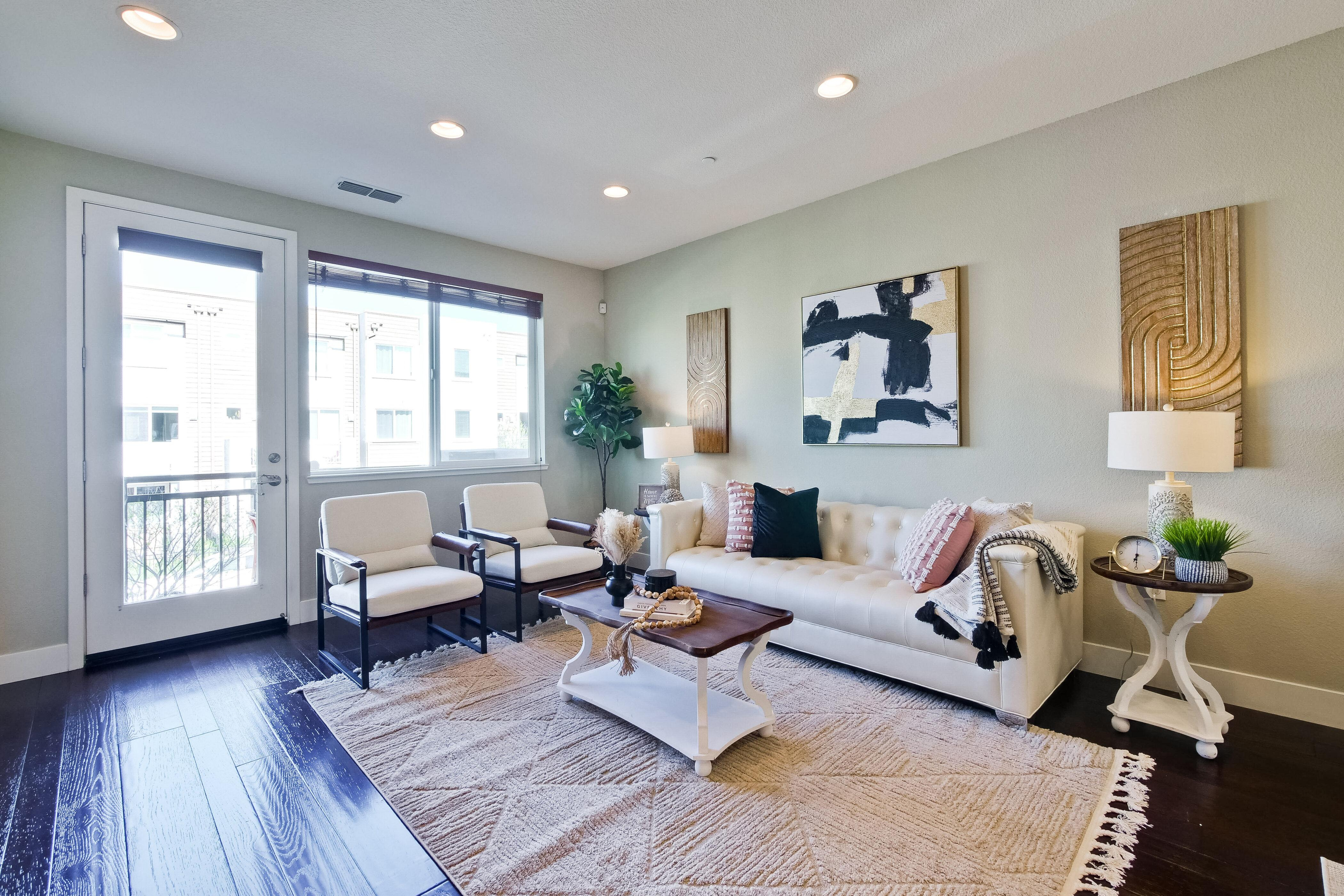 722 Ave One Dr San Jose CA-print-015-043-Living Room-4200x2801-300dpi